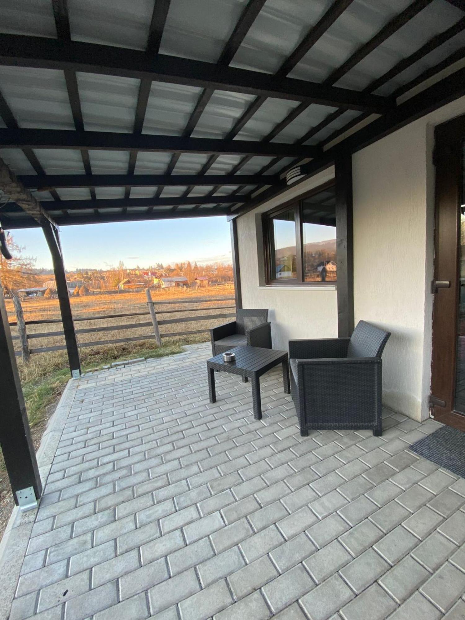 Vila Raisa Neagra Sarului Exterior foto
